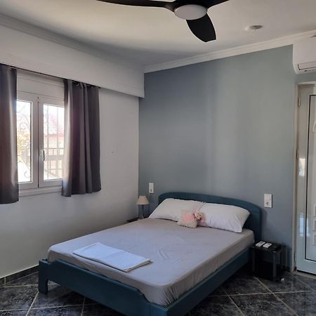 Isthmus Cuddly Nest Apartment อีสเมีย ภายนอก รูปภาพ